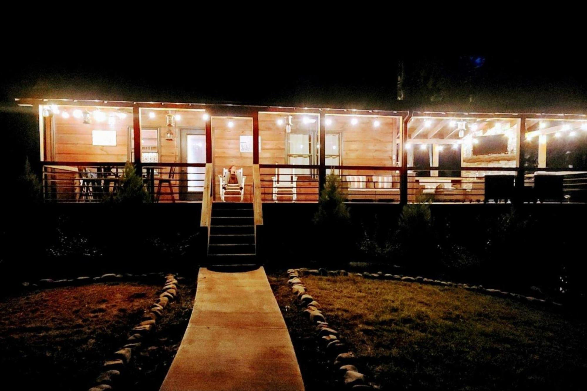 Adore The Smores Rustic Mountain Charm Outdoor Spaces And A Cozy Hot Tub 蓝岭 外观 照片