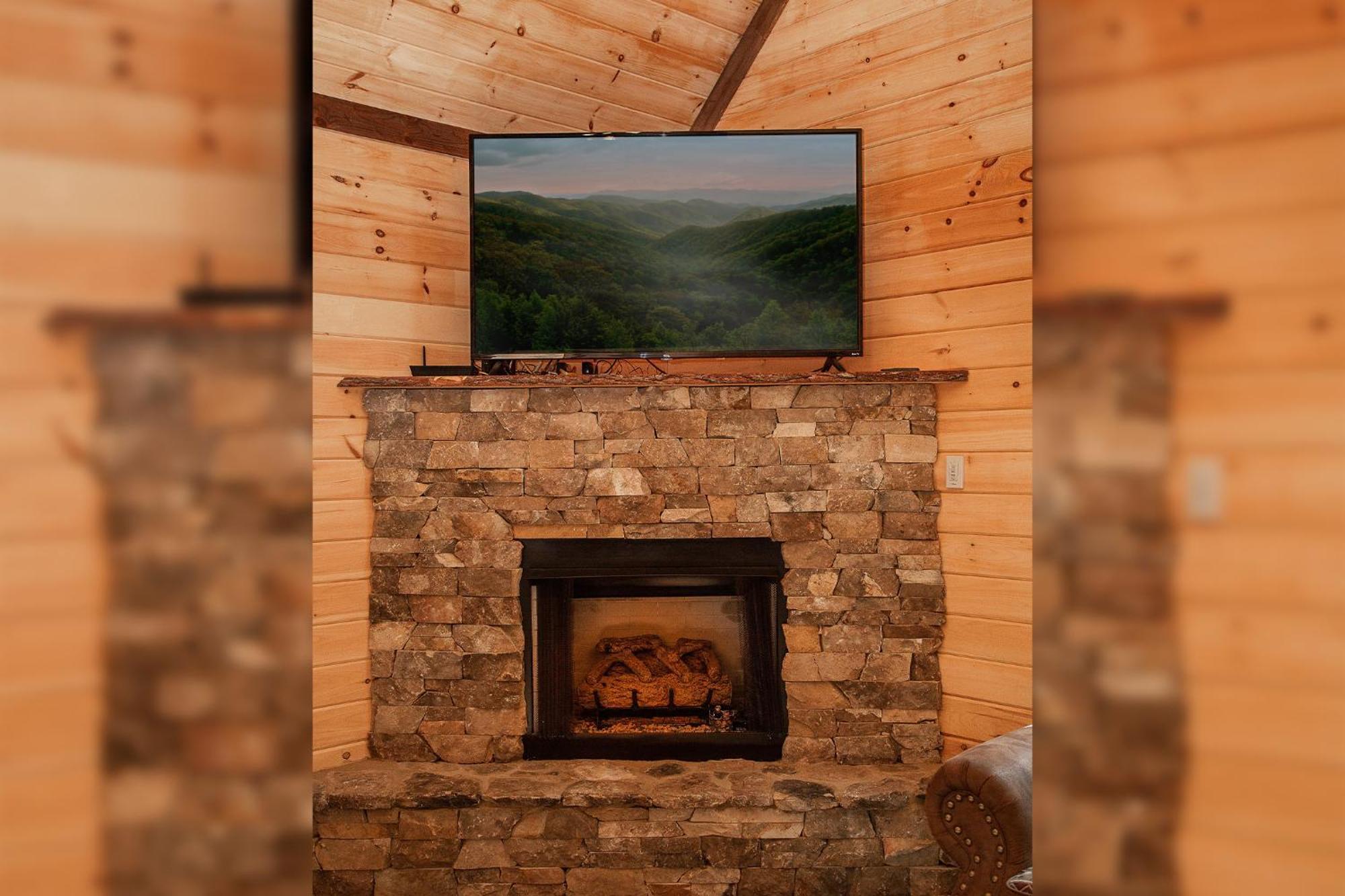 Adore The Smores Rustic Mountain Charm Outdoor Spaces And A Cozy Hot Tub 蓝岭 外观 照片